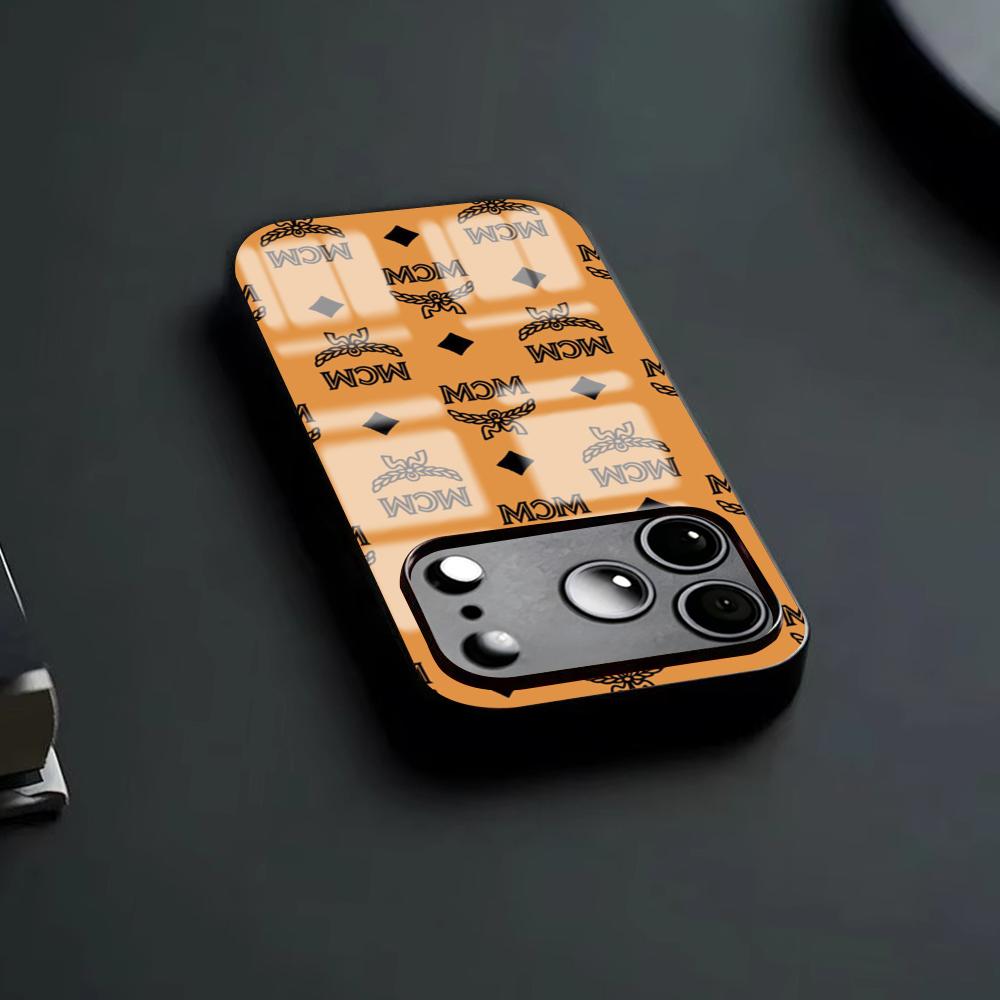 غطاء هاتف M-mcm أنيق لآيفون 18 - مراجعة Apple Iphone 15 وسعره