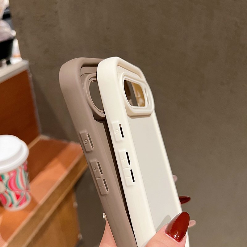 غطاء هاتف بسيط بنقشة مخططة لأج - مراجعة Google Pixel 9 Pro وسعره